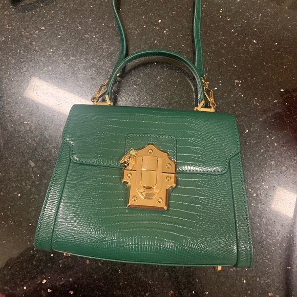 Bag - Picture 1 of 3